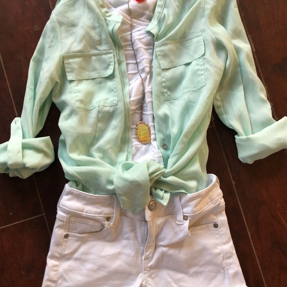 BUSINESS CASUAL OUTFIT - Picture 2 of 11